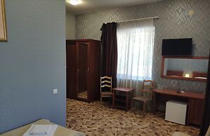 Utomlyonnye Solntsem