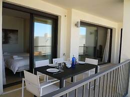 Luxurious Apartment With Spa Area