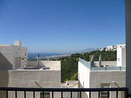 Luxurious Apartment With Spa Area