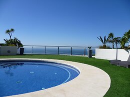 Luxurious Apartment With Spa Area