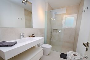 Great Villa Near Beach & Marbella