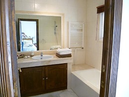 Villa Near Beach In Marbella