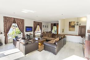 Villa Near Beach In Marbella