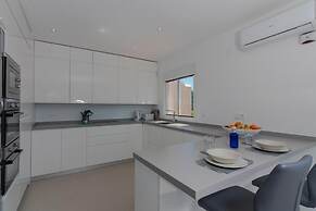 Villa Near Beach In Marbella