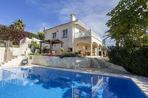 Villa Near Beach In Marbella