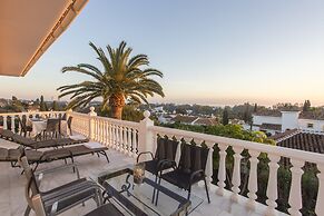 Villa Near Beach In Marbella