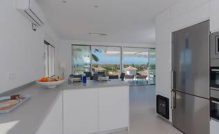 Villa Near Beach In Marbella