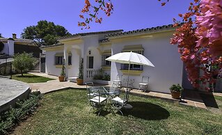 Beautiful Villa Near Beach - Marbella