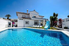 Fabulous Villa 200 M From Beach