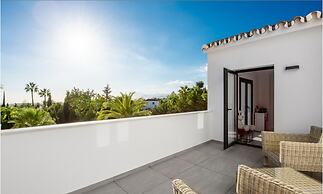 Magnificent And Modern Decorated Villa