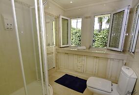 Exquisite Villa 50m To Beach