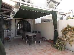 Very Pretty House In Great Location