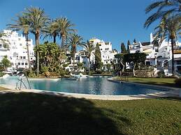 Very Pretty House In Great Location