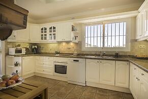 Spacious Villa With Impressive Views