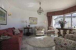 Spacious Villa With Impressive Views