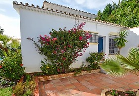 Cutest Beach Villa - 30 M To Beach