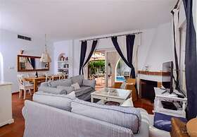 Cutest Beach Villa - 30 M To Beach