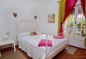 Cutest Beach Villa - 30 M To Beach