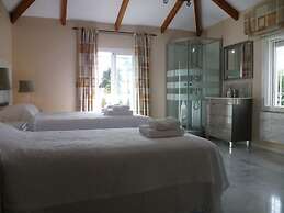 Great Villa Close To Beach - Marbella