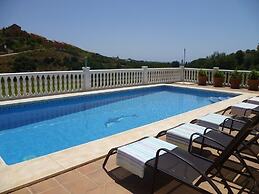 Great Villa - Heated Pool & Sauna