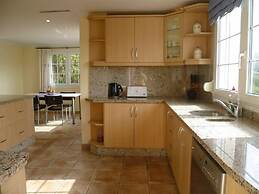 Great Villa - Heated Pool & Sauna