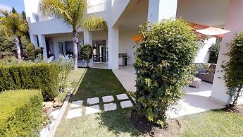 Exquisite Villa Near Beach - Heated Pool