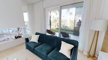 Exquisite Villa Near Beach - Heated Pool