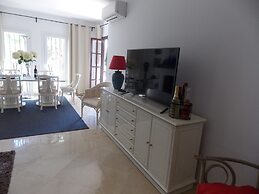 Family Apartment Close To Puerto Banus