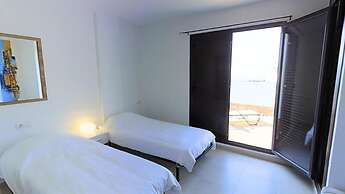 Beautiful Penthouse Near Beach