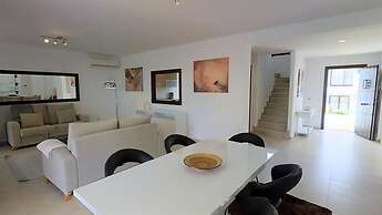 Beautiful Penthouse Near Beach