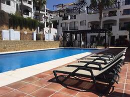 Beautiful Penthouse Near Beach