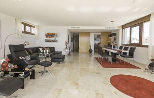 Great Penthouse Near Beach