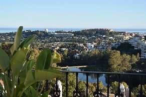 Outstanding Penthouse Near Puerto Banus