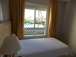 Beachside Apartment Near Puerto Banus