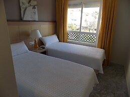 Beachside Apartment Near Puerto Banus