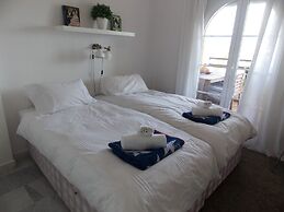 Fabulous Apartment Near Puerto Banus