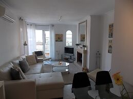 Fabulous Apartment Near Puerto Banus