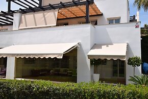 Semi Detached Townhouse Near The Beach