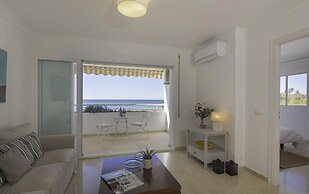 Frontline Duplex With Paradisiacal Views