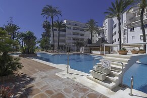 Frontline Duplex With Paradisiacal Views