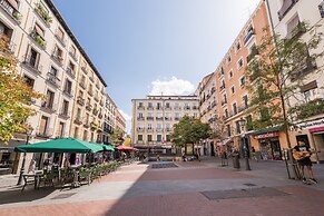3 Bd Apartment Perfect Location in Plaza de Chueca