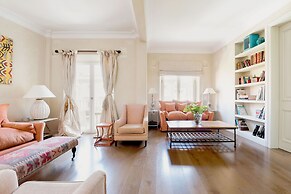 Genteel Home Contratación