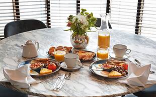 Tower Suites by Blue Orchid