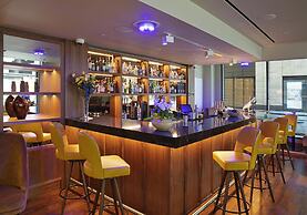 Tower Suites by Blue Orchid