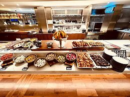 Tower Suites by Blue Orchid