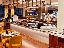 Tower Suites by Blue Orchid