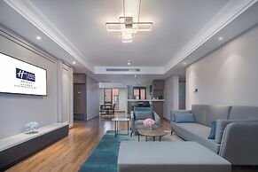 Holiday Inn Express Beijing Shijingshan Lakeview by IHG