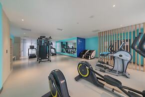 Holiday Inn Express Beijing Shijingshan Lakeview by IHG