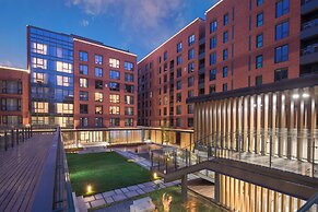 Holiday Inn Express Beijing Shijingshan Lakeview by IHG