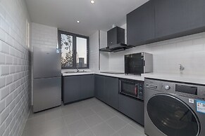 Holiday Inn Express Beijing Shijingshan Lakeview by IHG